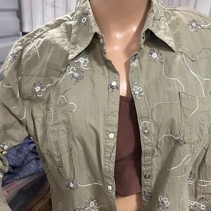 Cowgirl up Women's Embroidered Blouse light, green and white size L